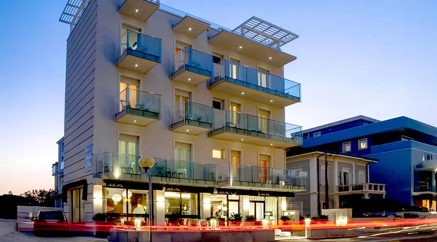Italy rimini tree stellad oro hotel 9