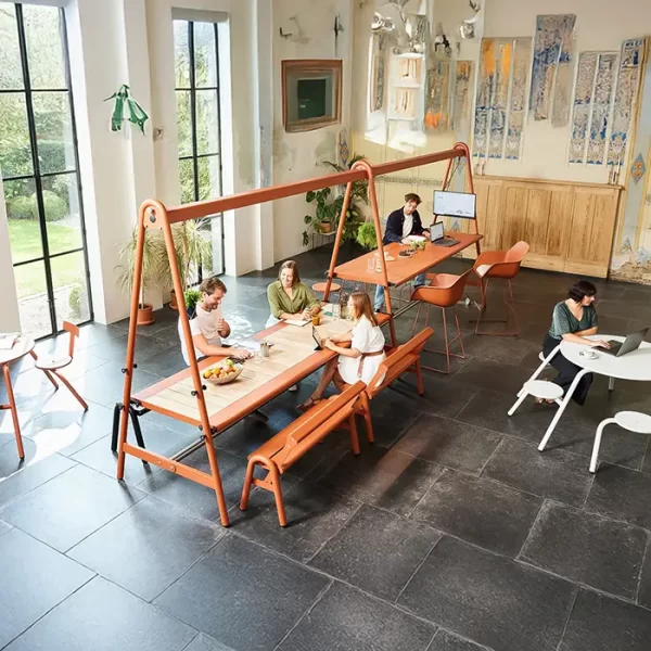 Amai Dining Set